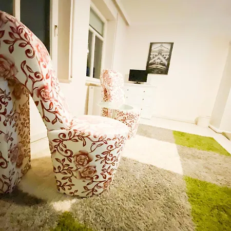 Zur Linde Hotel Zschepplin